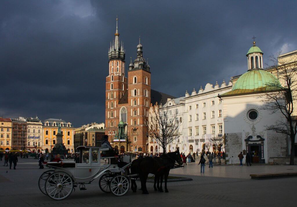 Projektanci mody widzą potencjał w krakowskim rynku