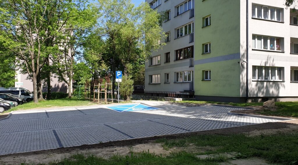Nowy parking na osiedlu Kopernika